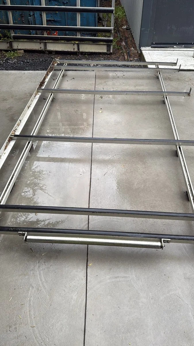 Glass rack - Image 2