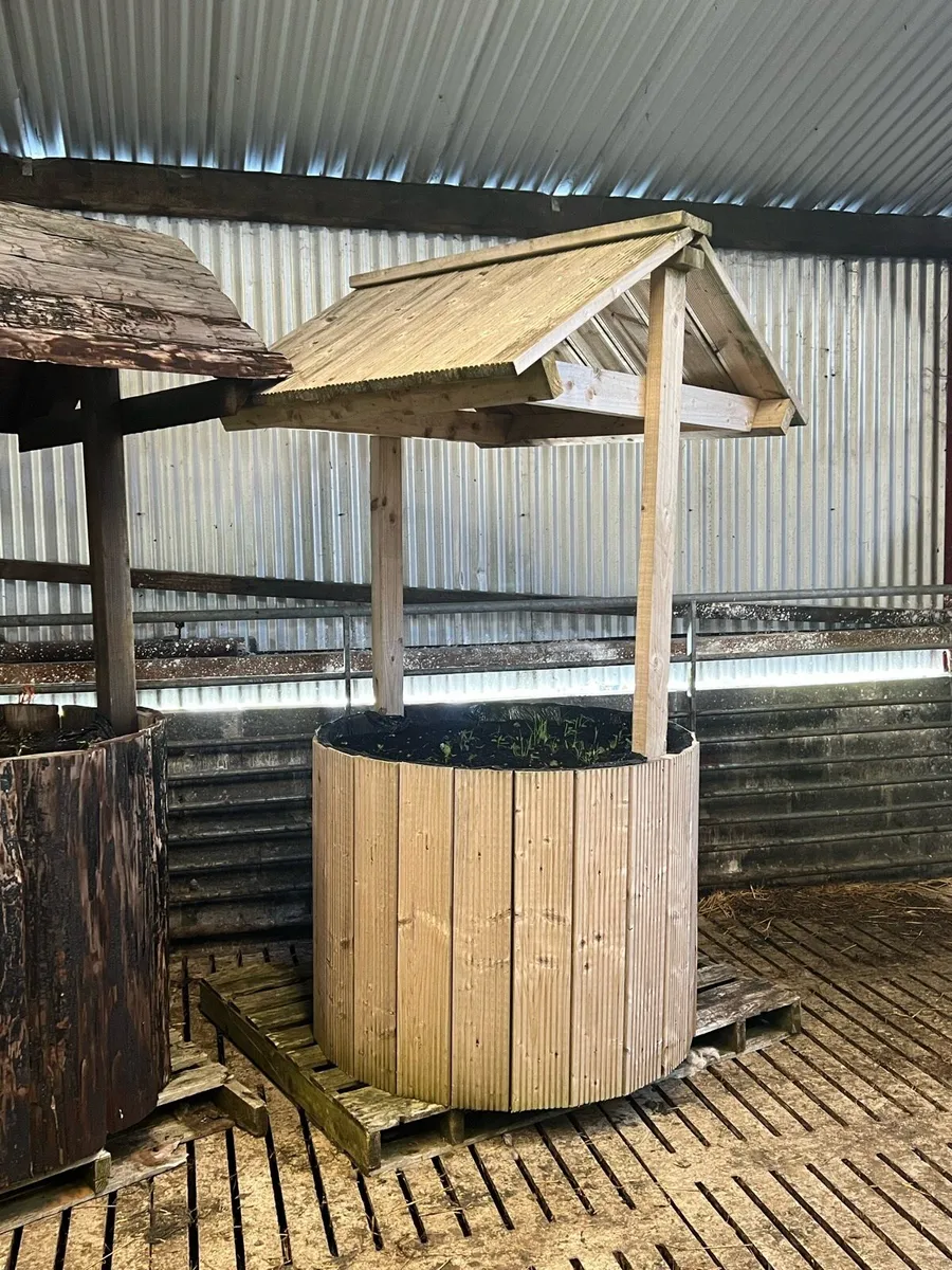 Flower pot wishing wells - Image 1