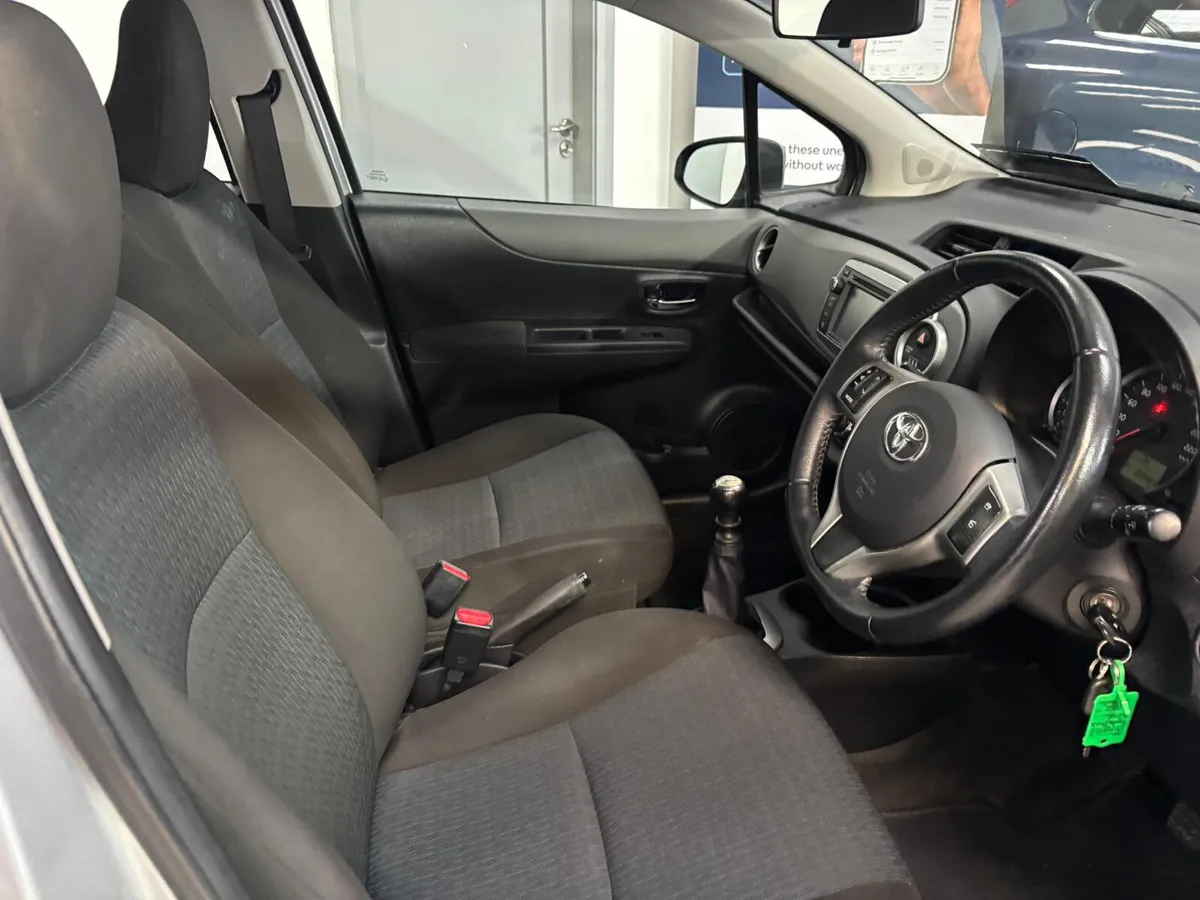 Toyota Yaris 2013 1.33. VVT-i.  LUNA - Image 3