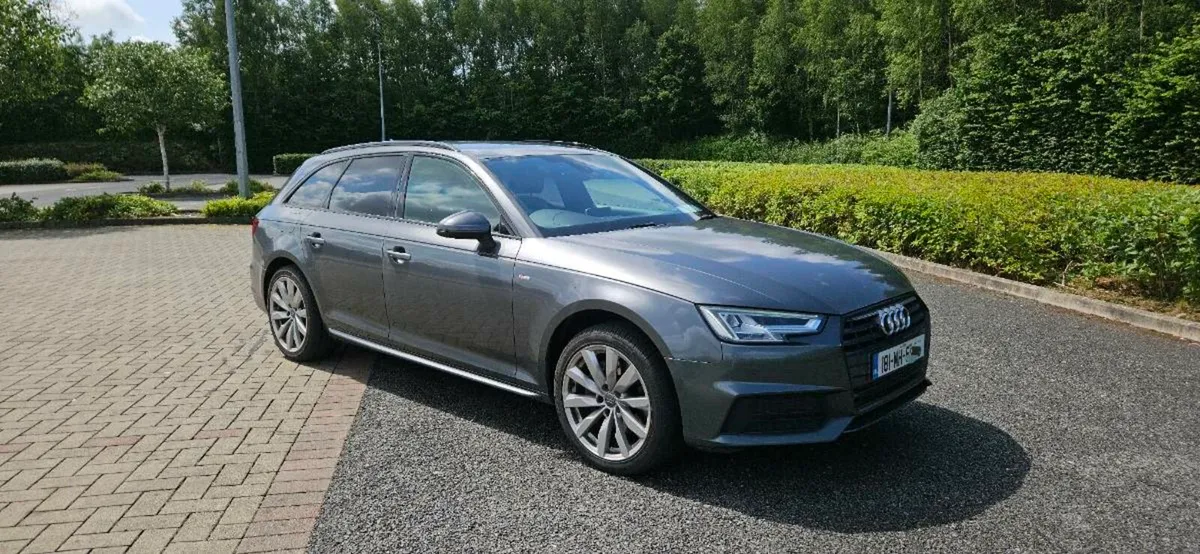 Audi A4 B9 S-LINE  Avant  Black Edition 190 hp - Image 2