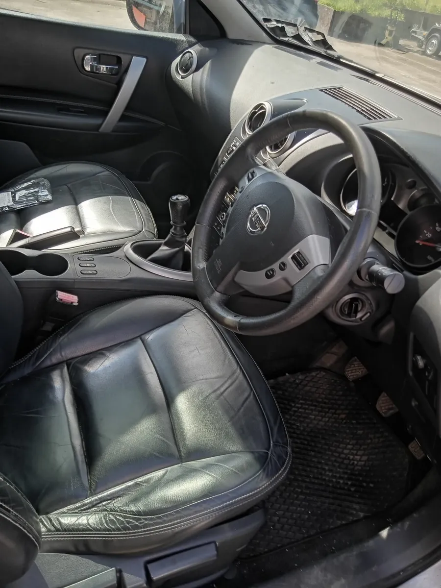 Nissan Qashqai 2008 - Image 2
