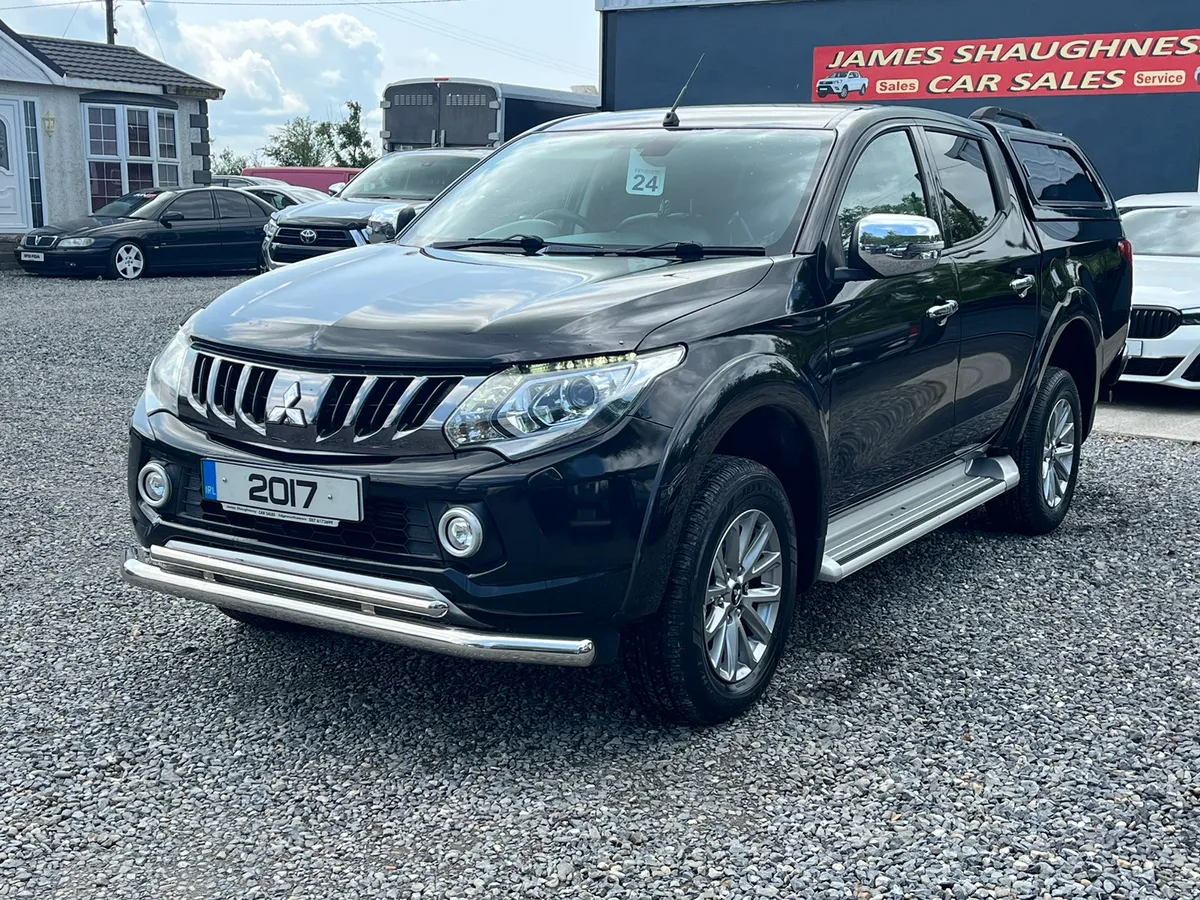 2017 MITSUBISHI L200 2.4 WARRIOR *AUTO* - Image 3