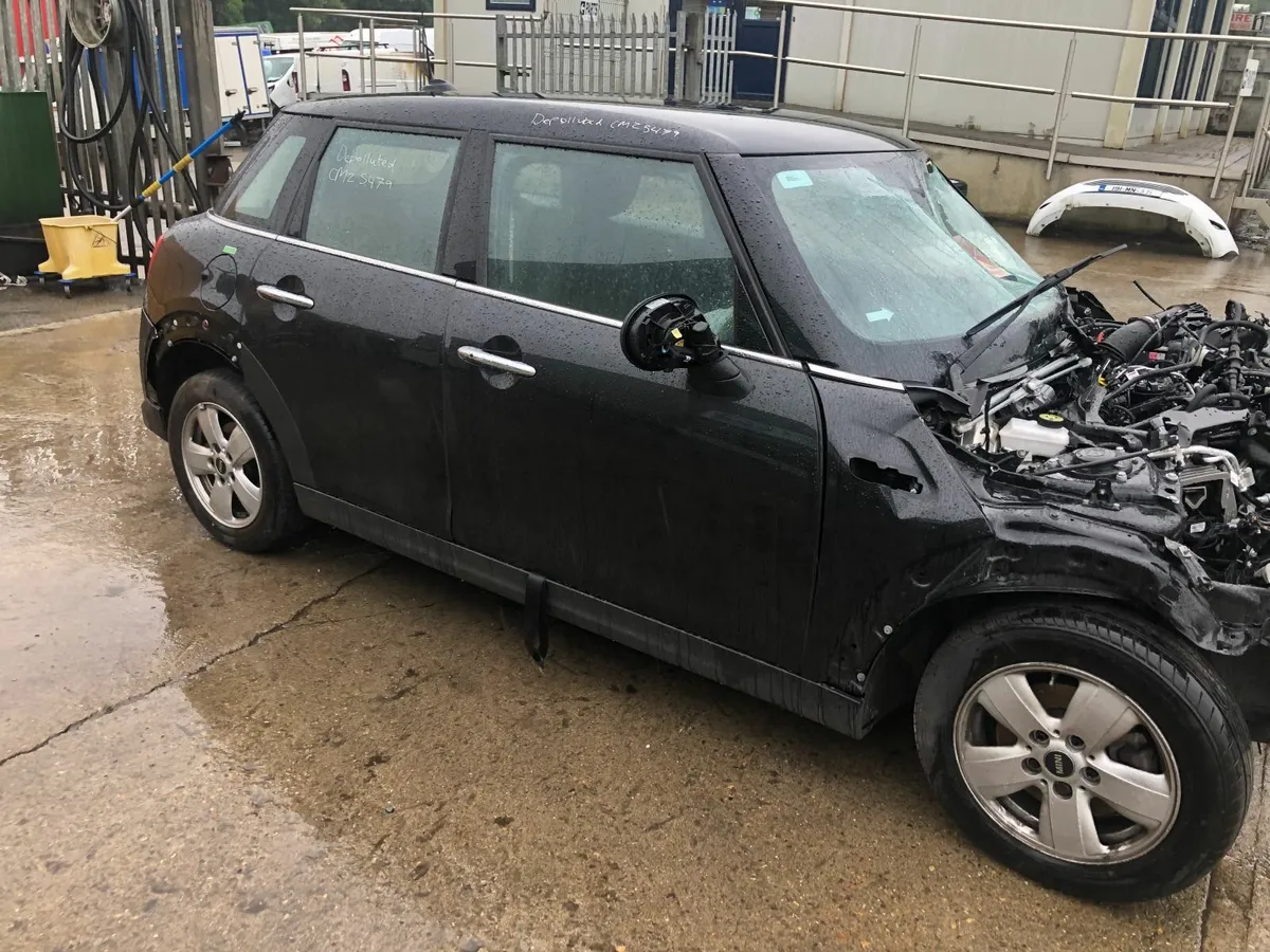 2023 BMW MINI 2LTR PETROL AUTO  (for parts only) - Image 3