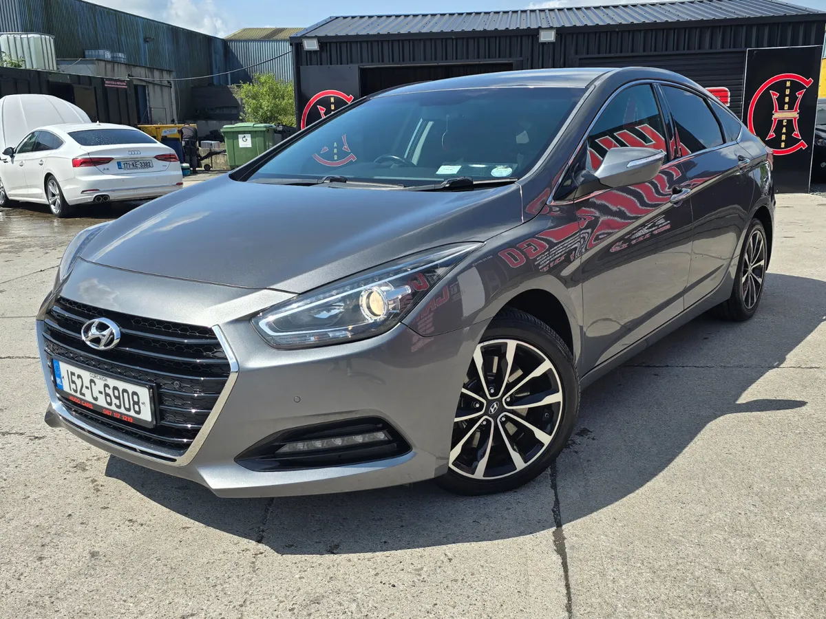 152 Hyundai i40 Automatic/High spec/1yr warranty - Image 4