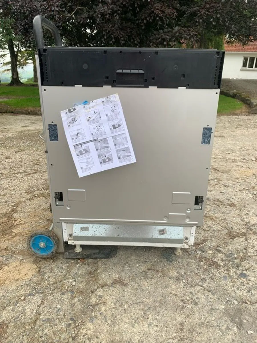 Integrated beko freezer - Image 1