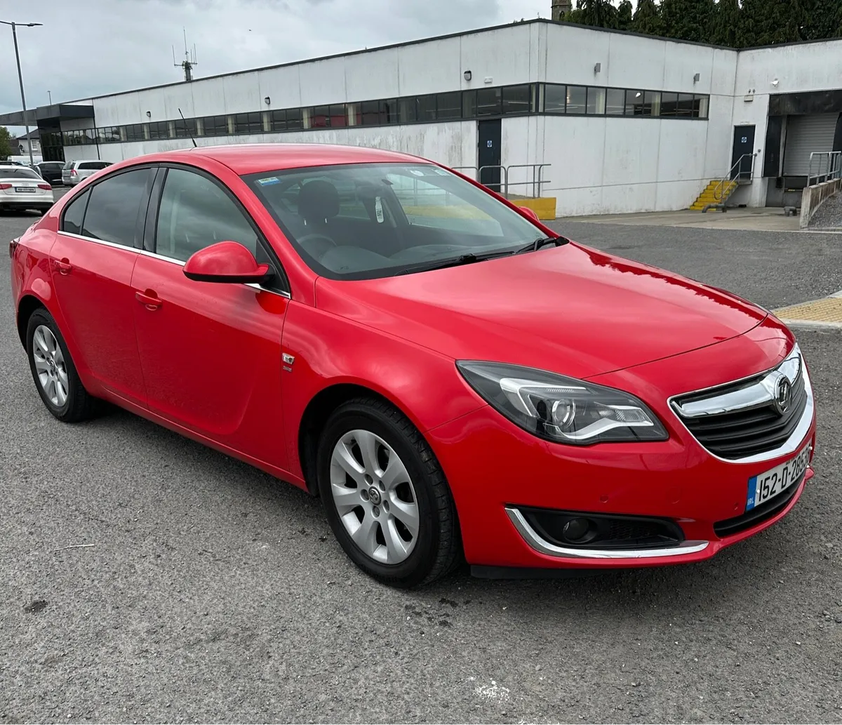Vauxhall Insignia , Low mileage, like new - Image 2