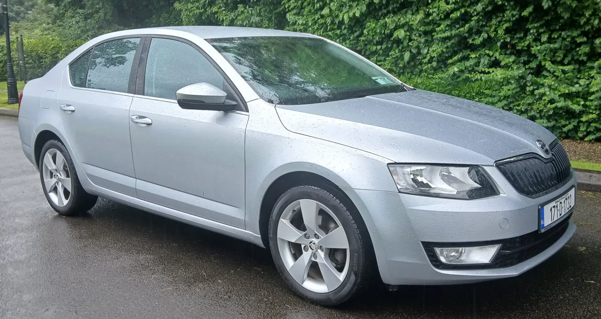 Skoda Octavia 2017 1.0 STYLE 5dr - 1 OWNER FSH - Image 1