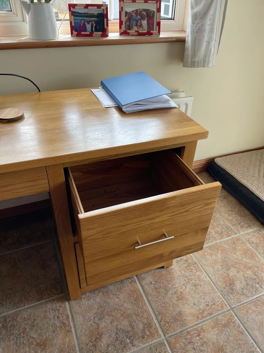 Solid Oak Desk - Image 3