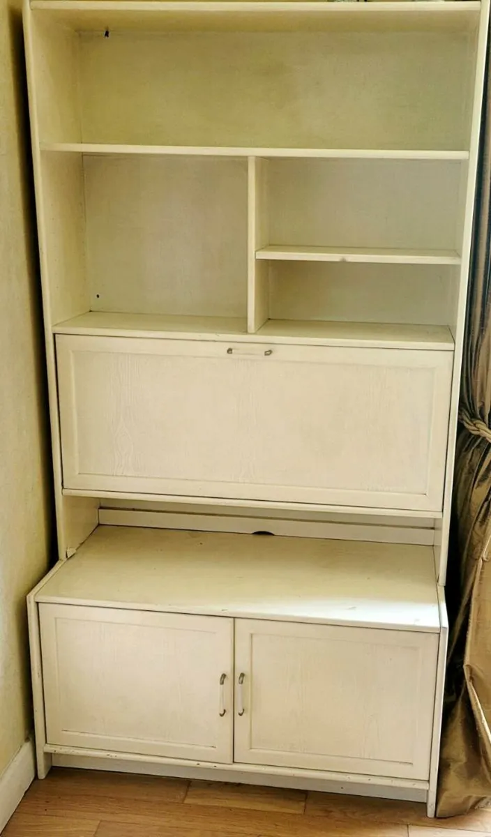 Cabinets - Image 2