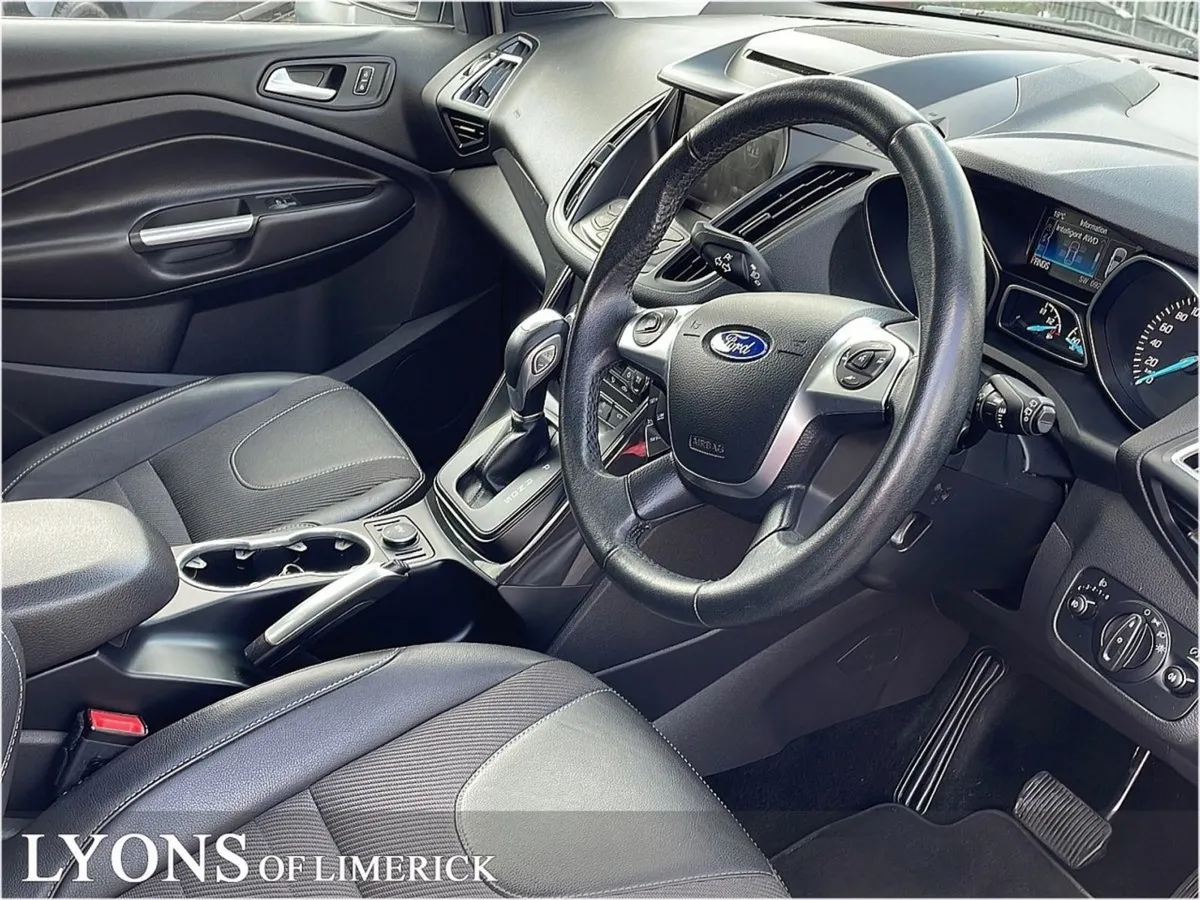 Ford Kuga 2.0tdci 150PS Titanium 4WD Auto - Image 3