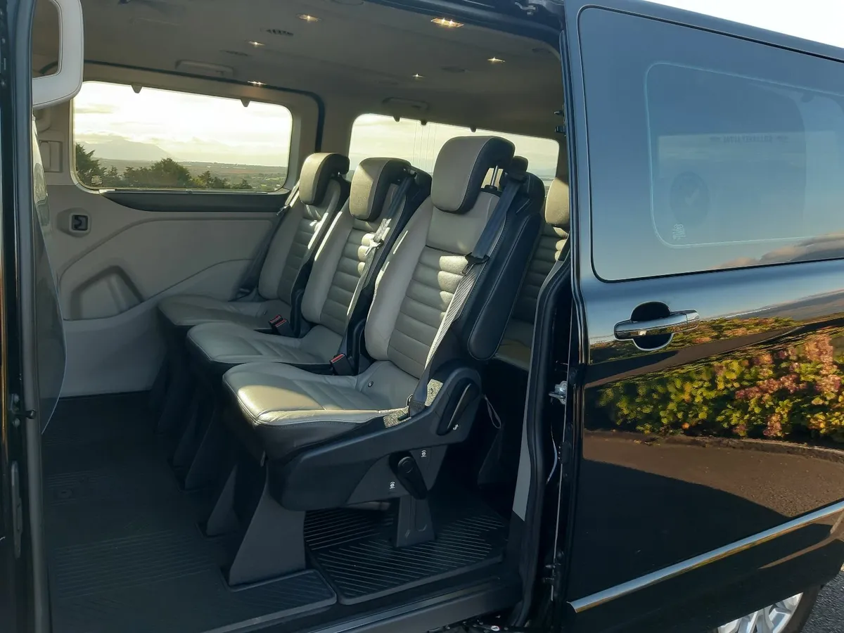 Ford Tourneo Custom Ltd - Image 4