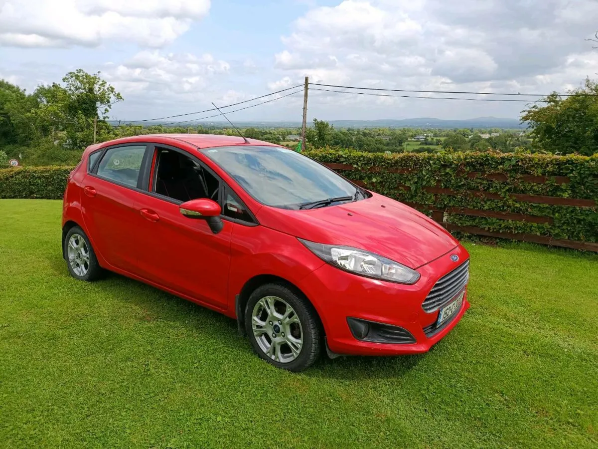 Ford fiesta 2015.nct 11/25 tax 10/25 - Image 1