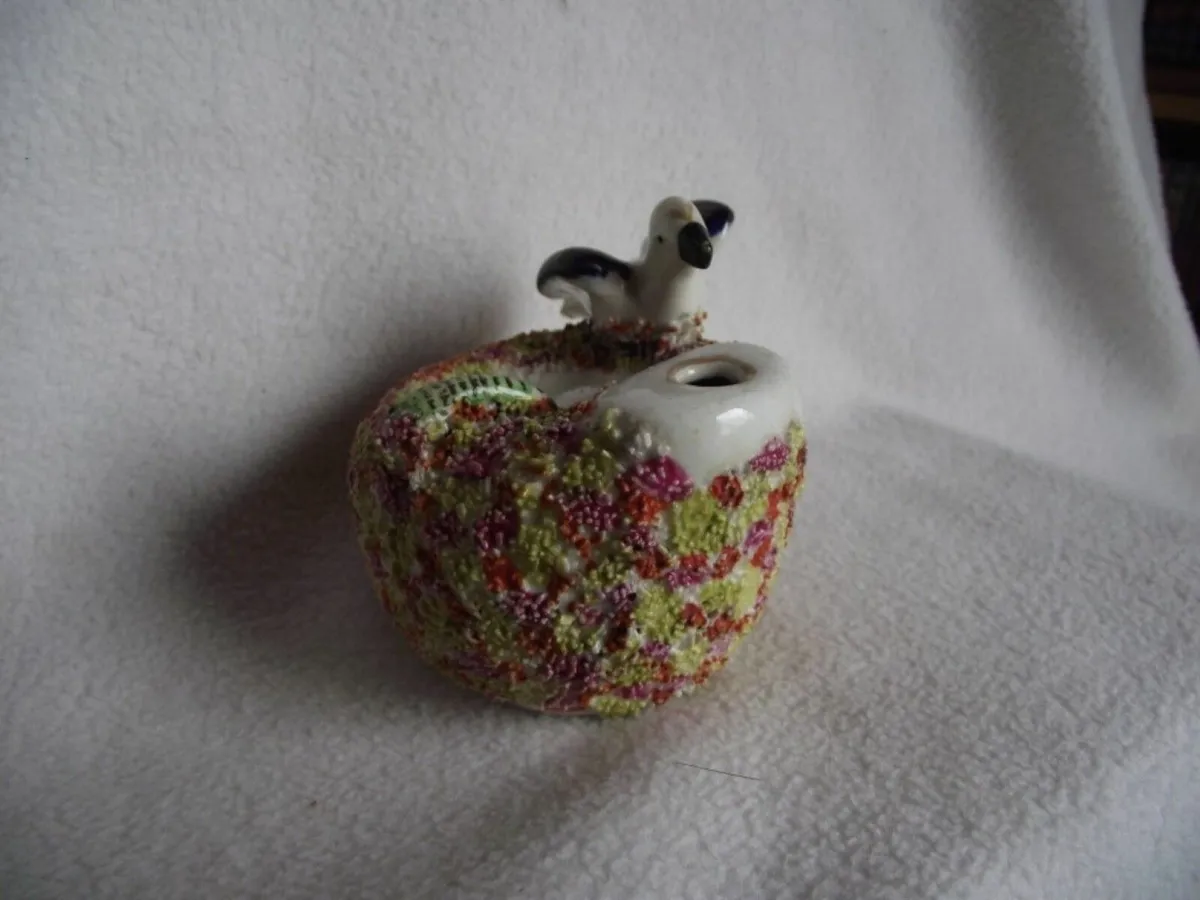 19th Century Staffordshire Pottery Quill Holder - Image 4
