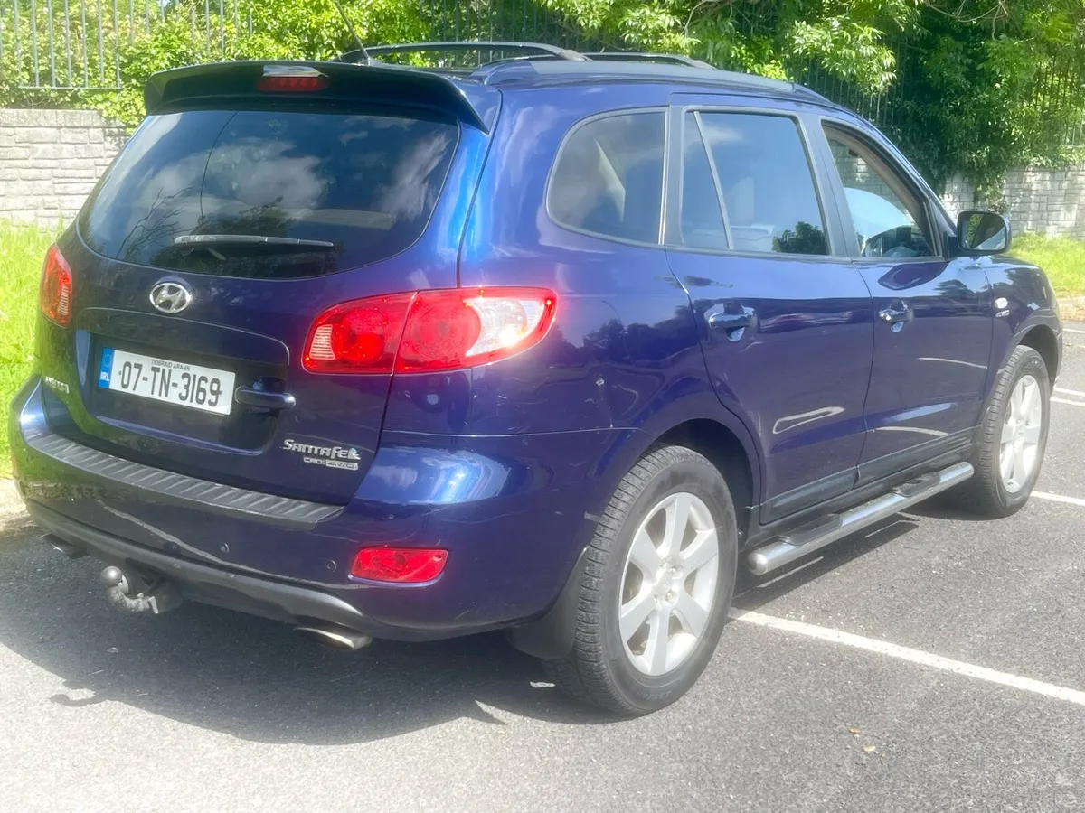 07 Santa Fe 4wd Automatic 7 seater - Image 3