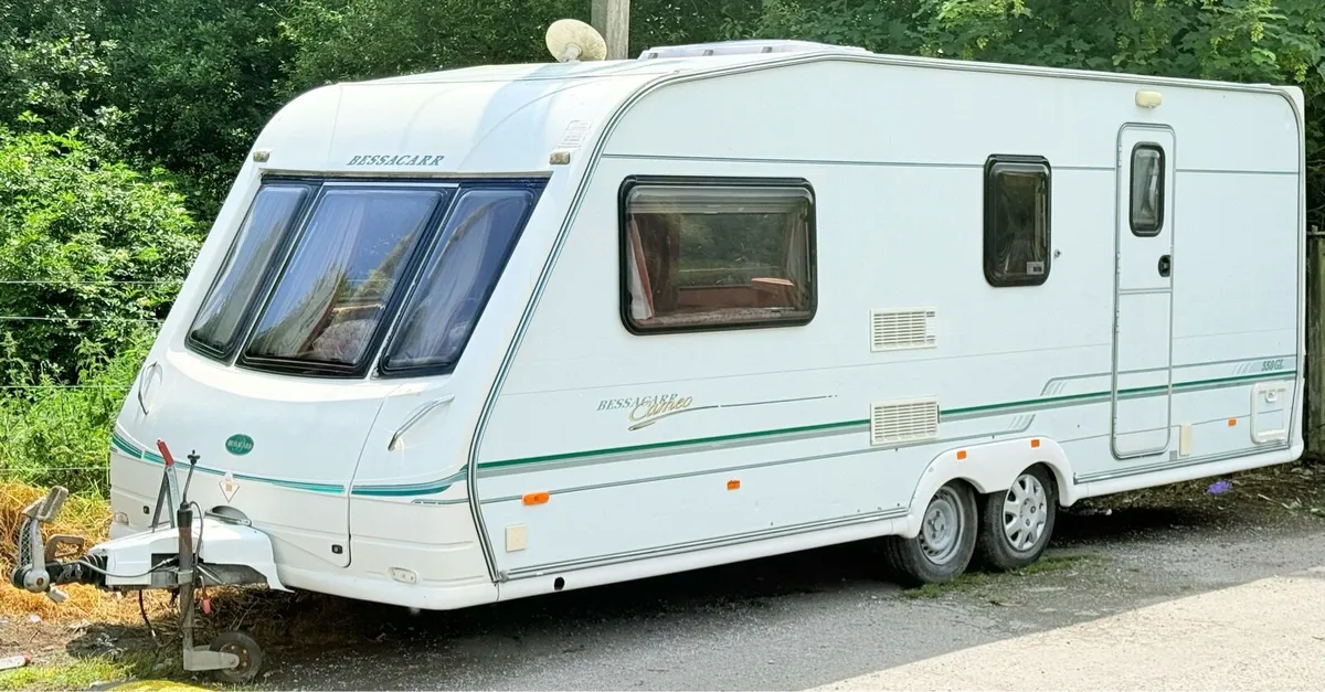 BESSACARR 4-5 berth touring caravan - Image 1
