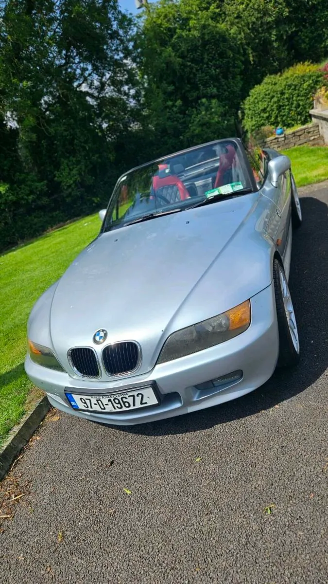 BMW Z3 Roadster 1.9i - Image 3