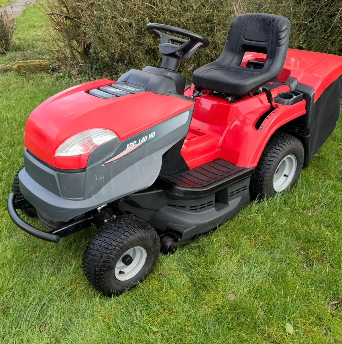 One owner spotless Castlegarden mower - Image 1