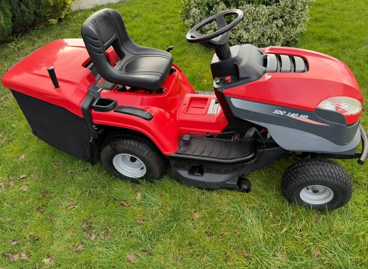 One owner spotless Castlegarden mower - Image 2