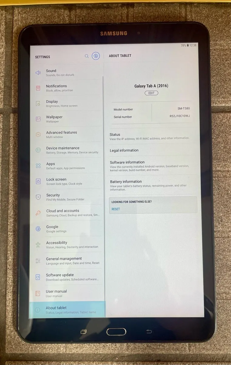 Samsung Tab A 10” - Image 4