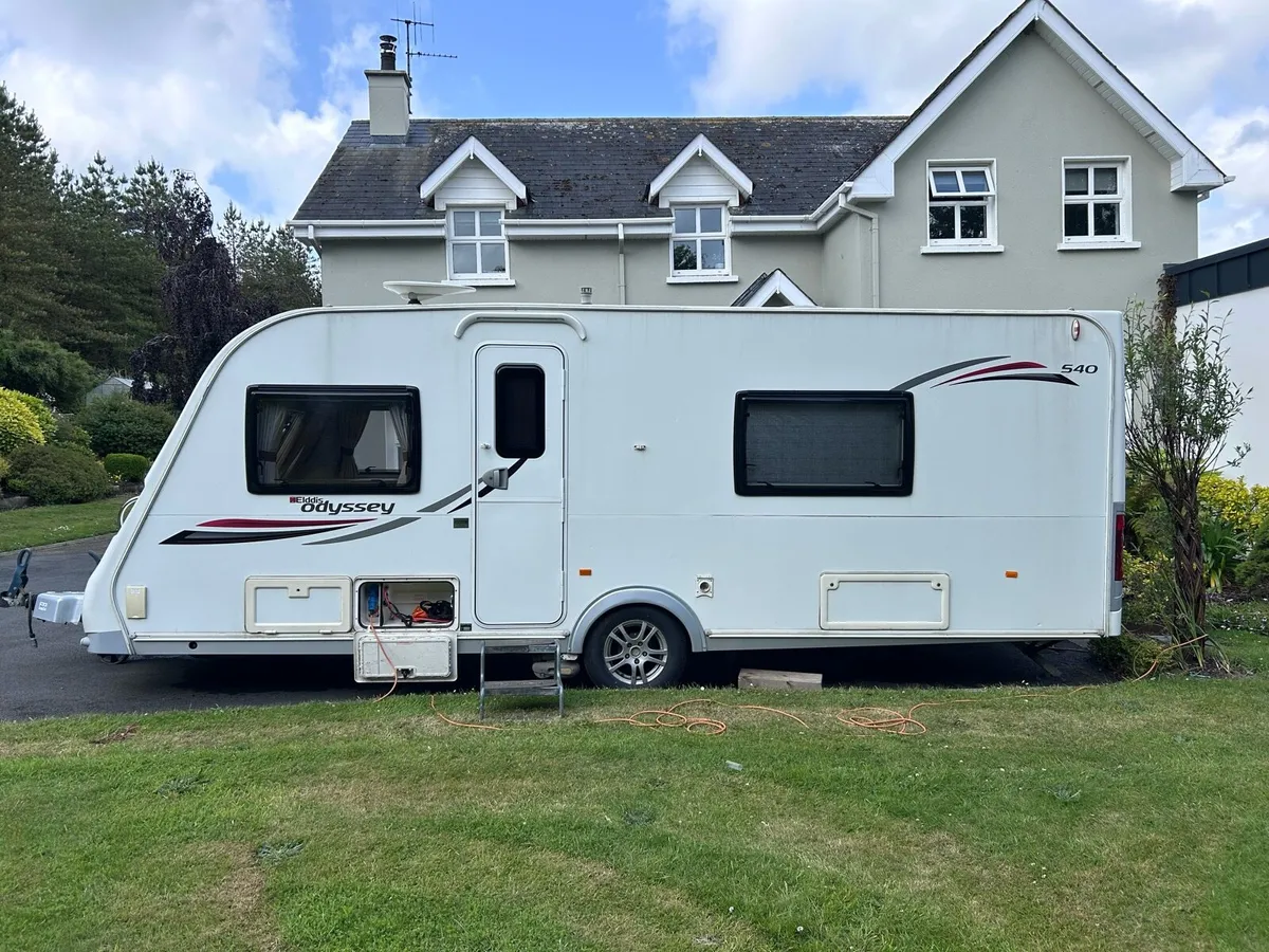 Elddis Odyssey 540 Island Bed - Image 1