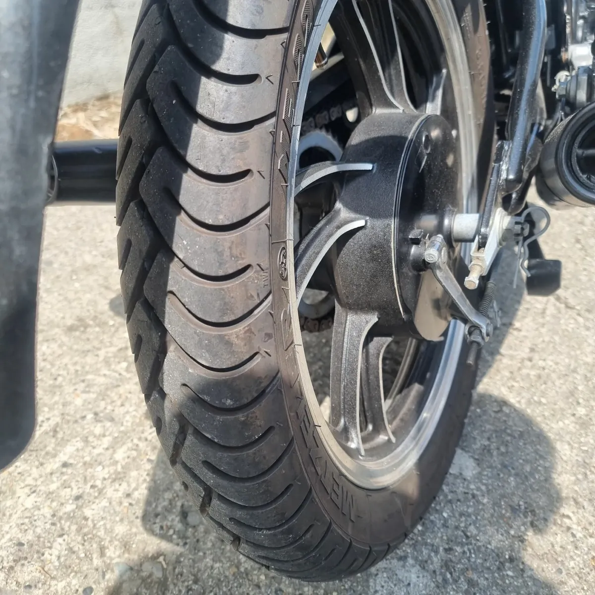 Yamaha rd250lc - Image 3