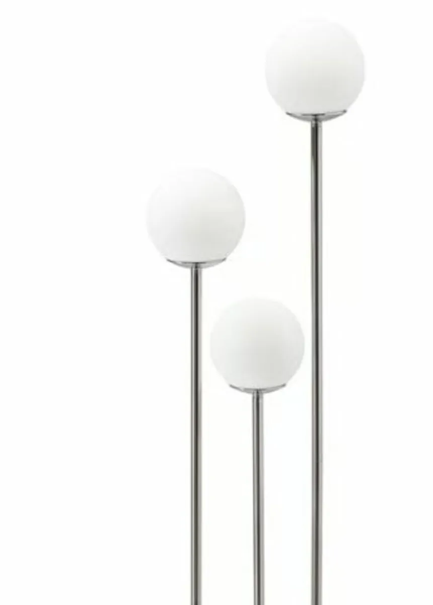 A standing light (IKEA Simrishamn) - €50 - Image 1