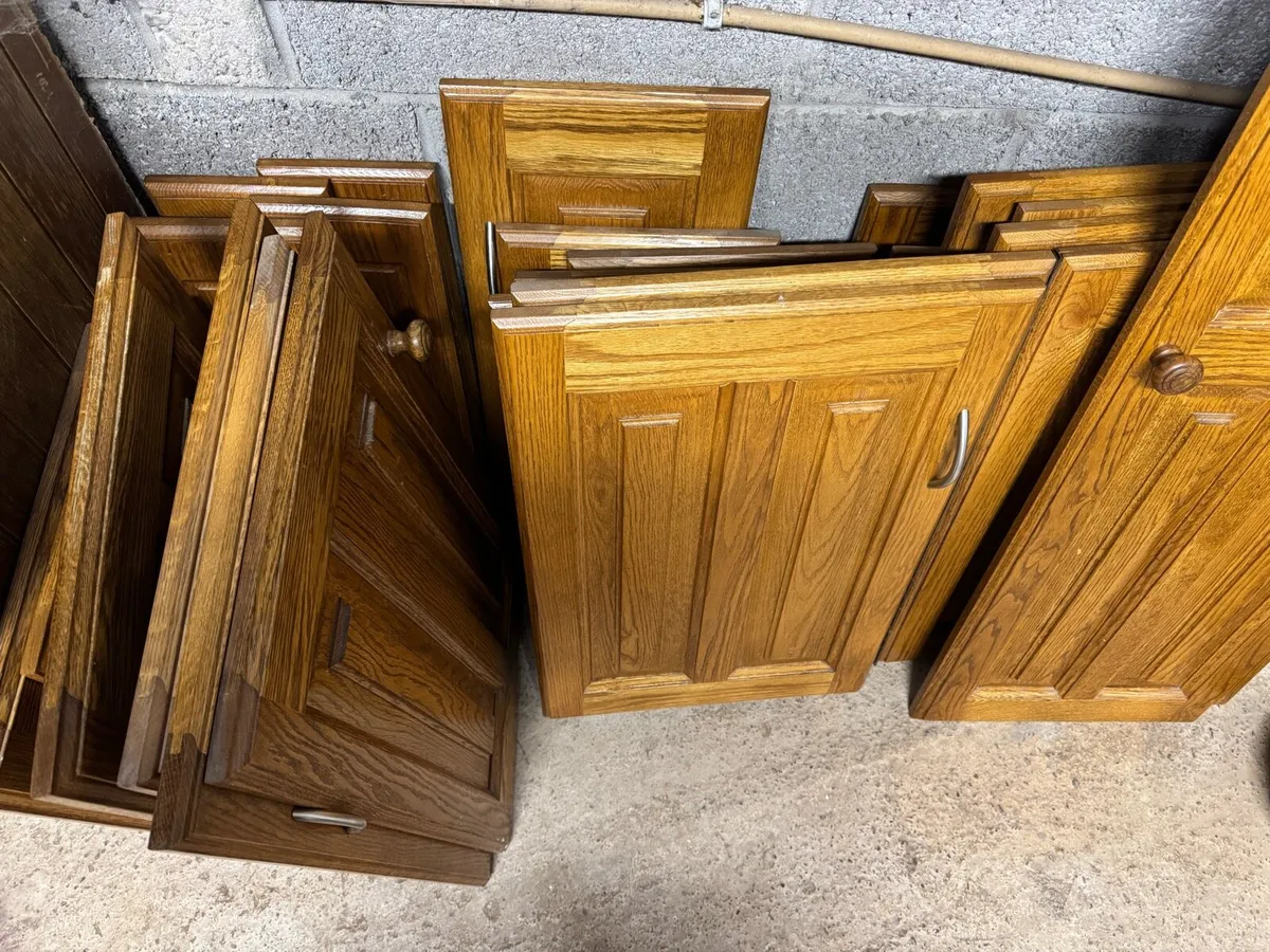 Oak kitchen doors - Image 3