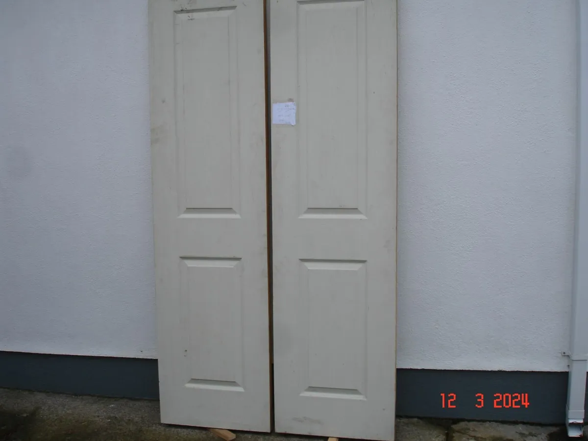 Doors    21"  Pair  New