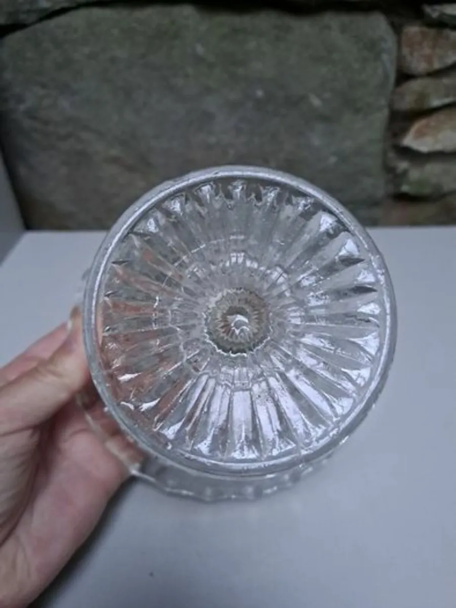 Glass bowl for mints or sweets - Image 2
