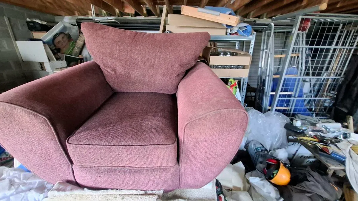 Armchair - Image 3