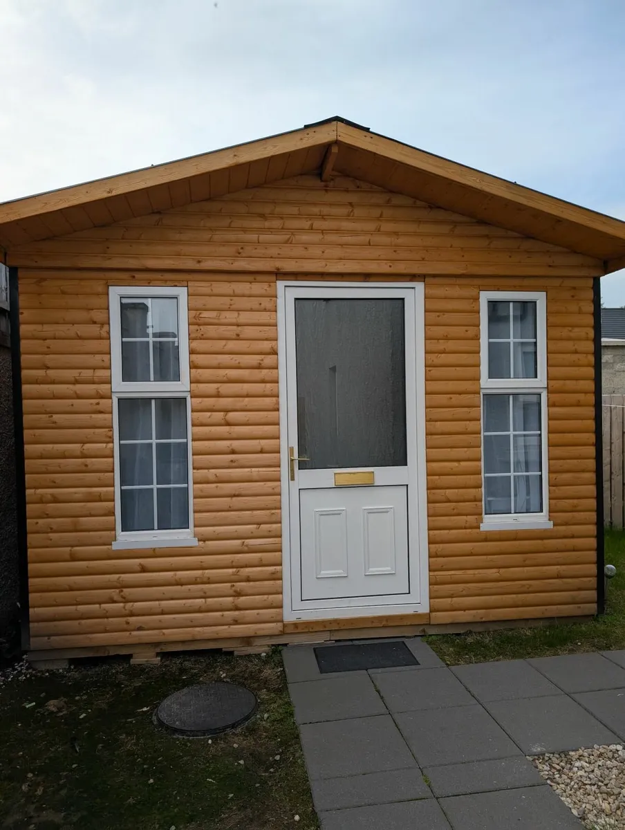 12 X 10 CABIN - Image 1