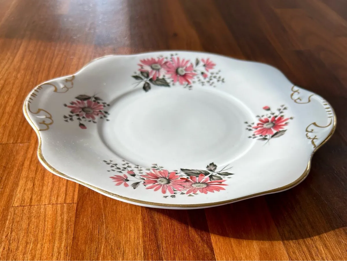 Royal Tara serving plate - Image 2