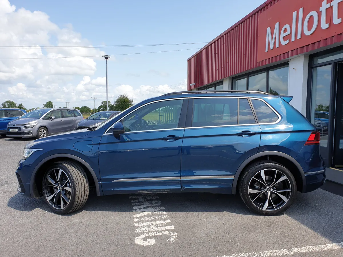 Volkswagen Tiguan 1.4PHEV R LINE 240BHP - Image 3