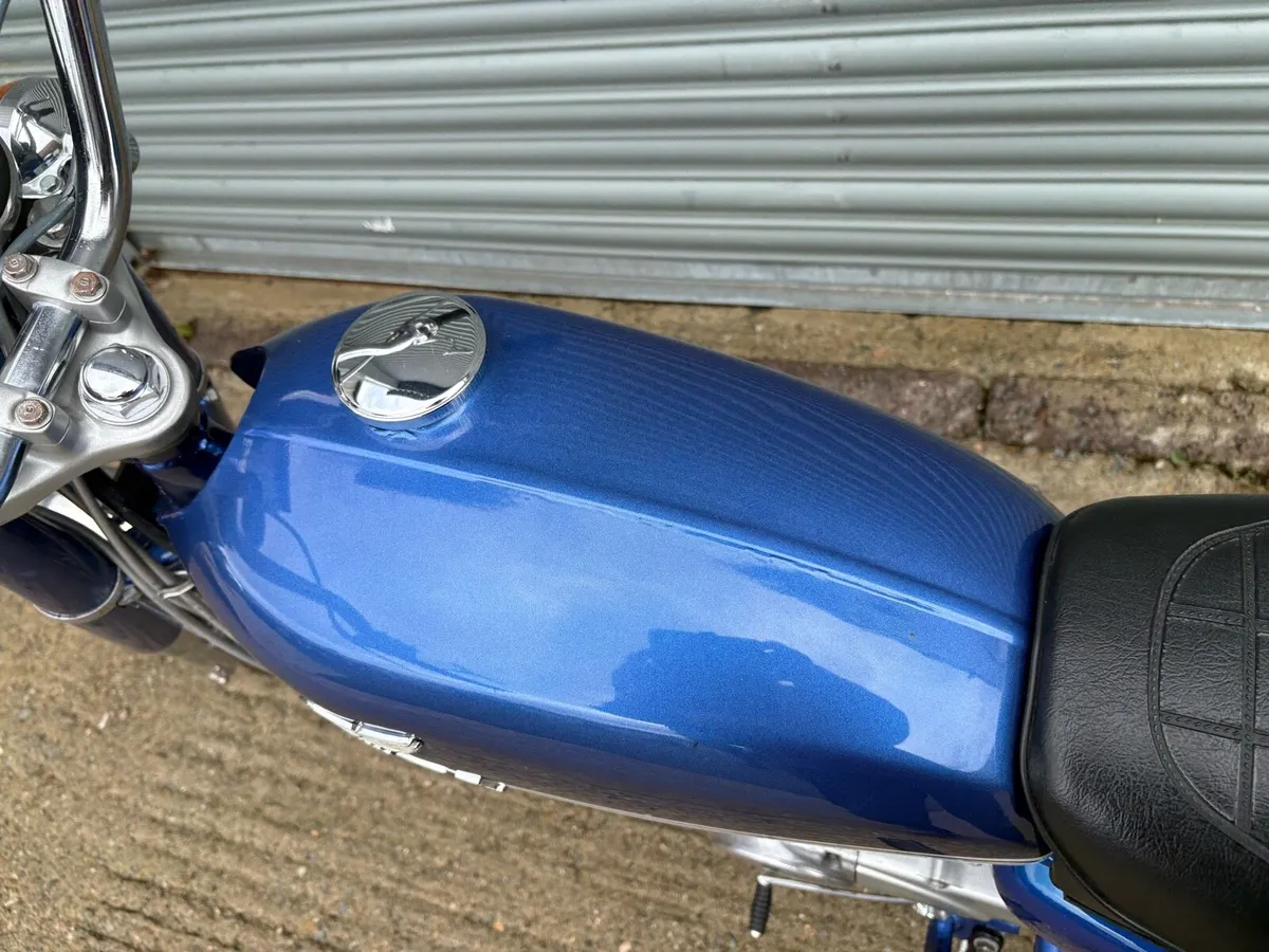 1973 Honda c b    125. - Image 4