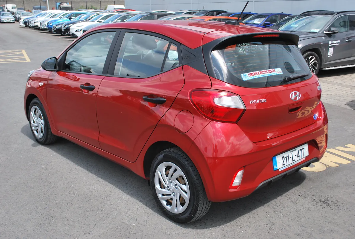 Hyundai i10 2021 - Image 3