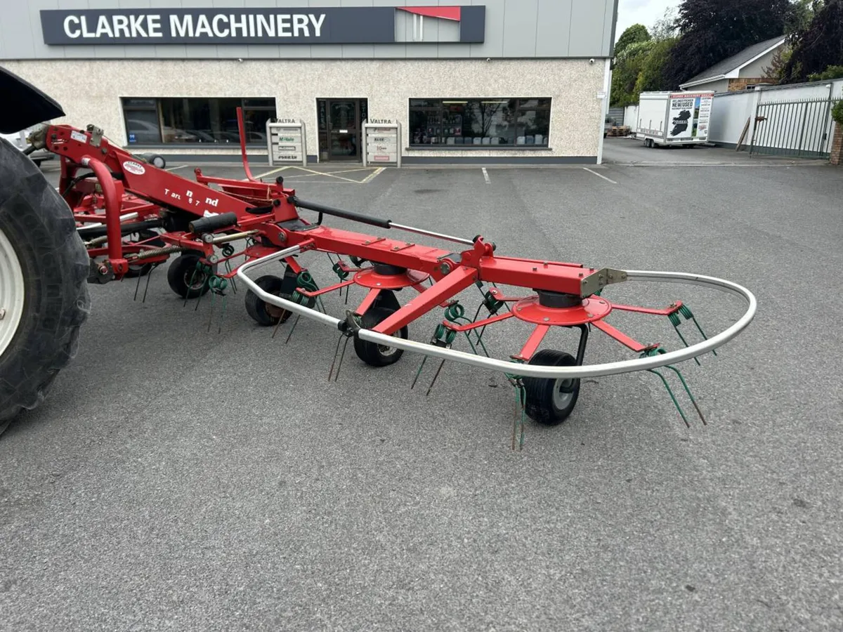 Kverneland 8576 6 Rotor Tedder - Image 4