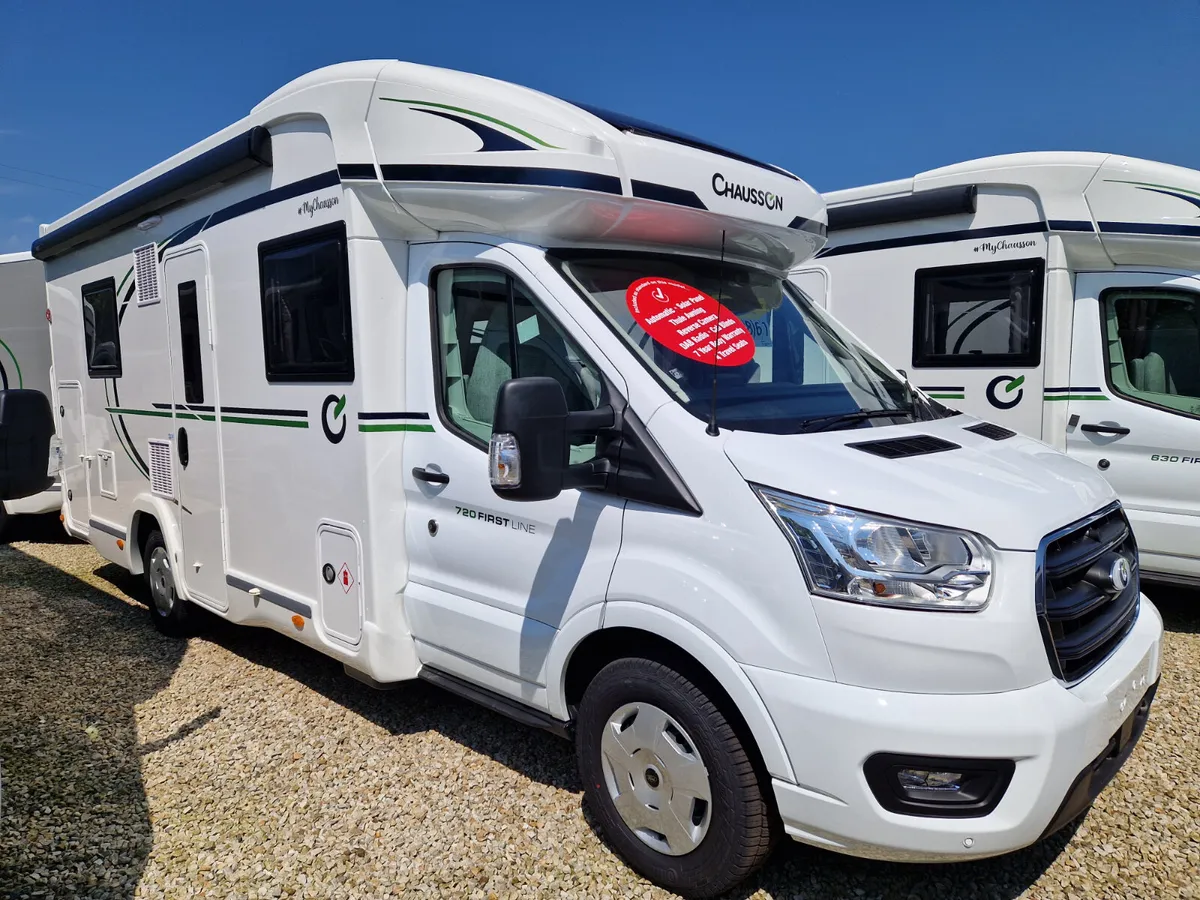 M025 Chausson 720 First Lime Auto motorhome - Image 1