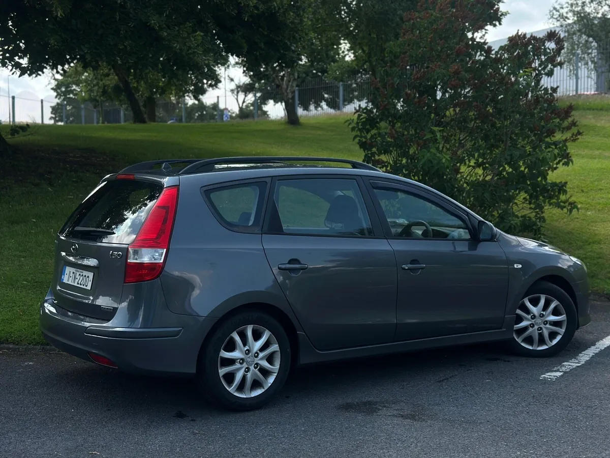 2011 HYUNDAI i30 - Image 3