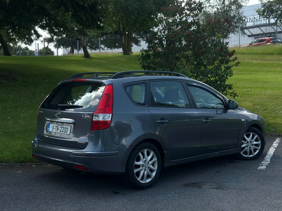 2011 HYUNDAI i30 - Image 4