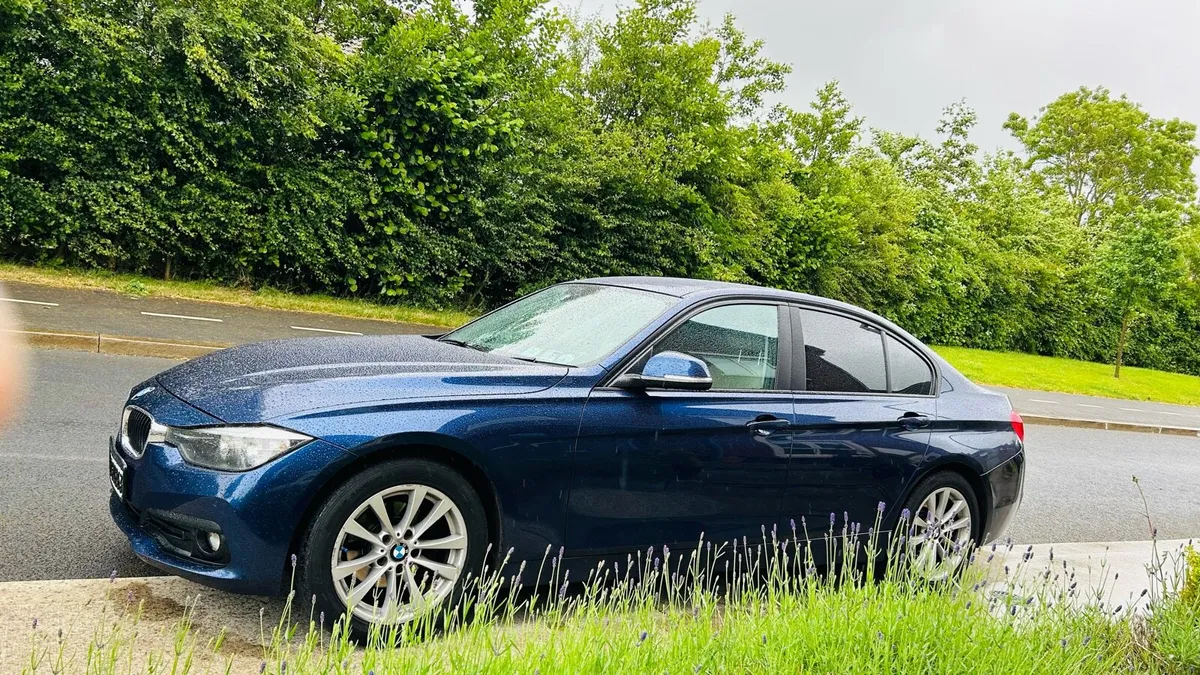 Car - Image 2