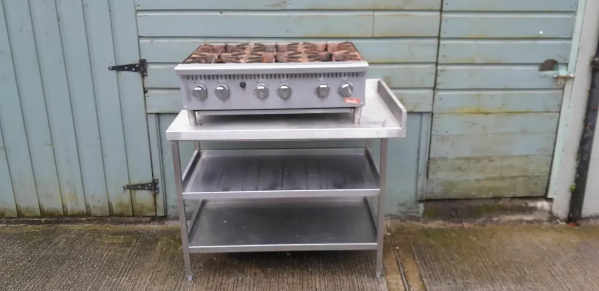 Catering Canopy & 6 Burner Hob - Image 3