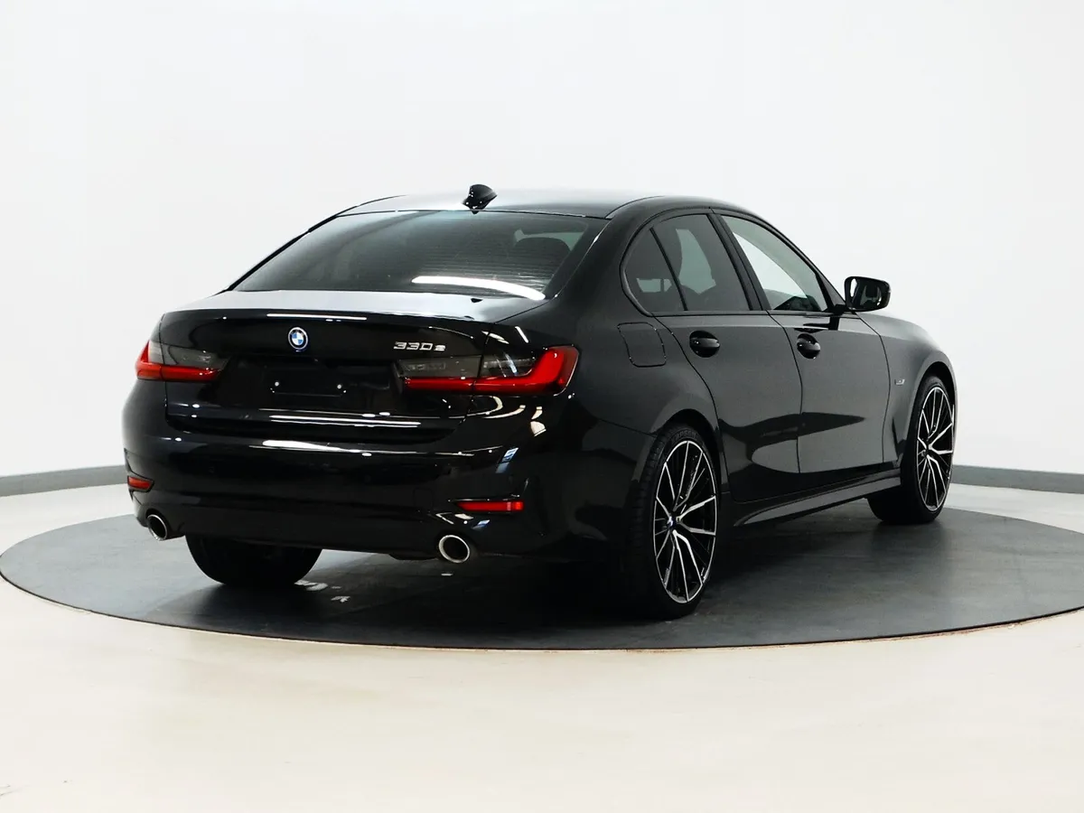 *51* 2022 BMW 3-Series 2.0 SE PRO AUTO - Image 4