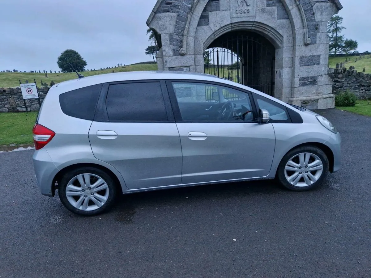 Honda Jazz SE + - Image 2
