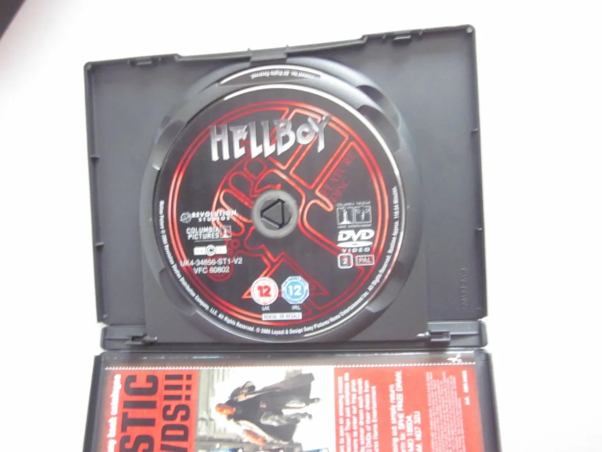 Two Hellboy 4 DVD's - Image 3