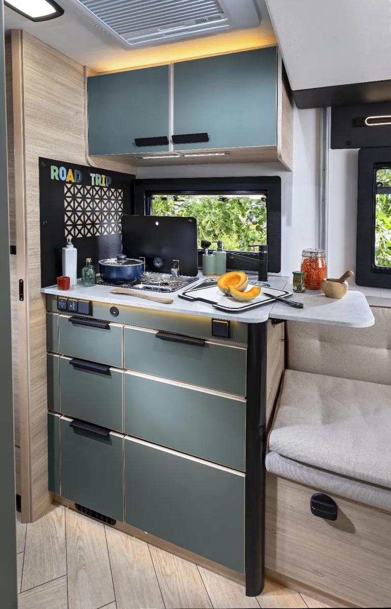2025 Chausson X550 Exclusive Line Auto Motorhome - Image 4