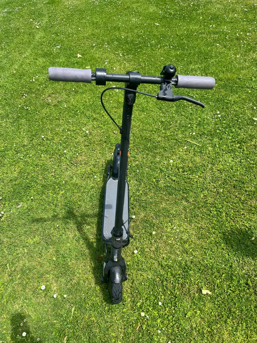 Electric scooter Ninebot IPX5 - Image 1