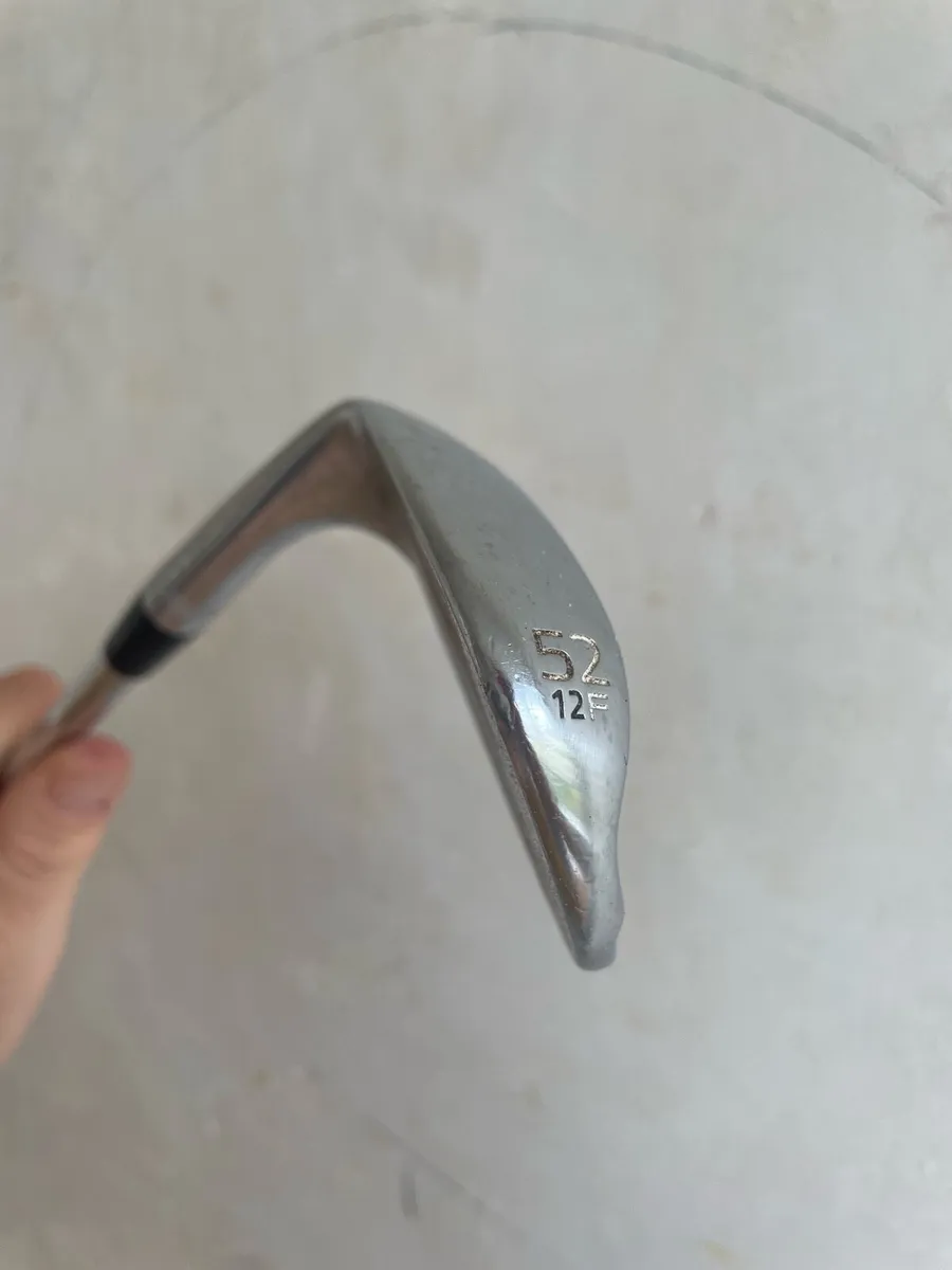 Titleist Vokey 52 degree wedge - Image 2