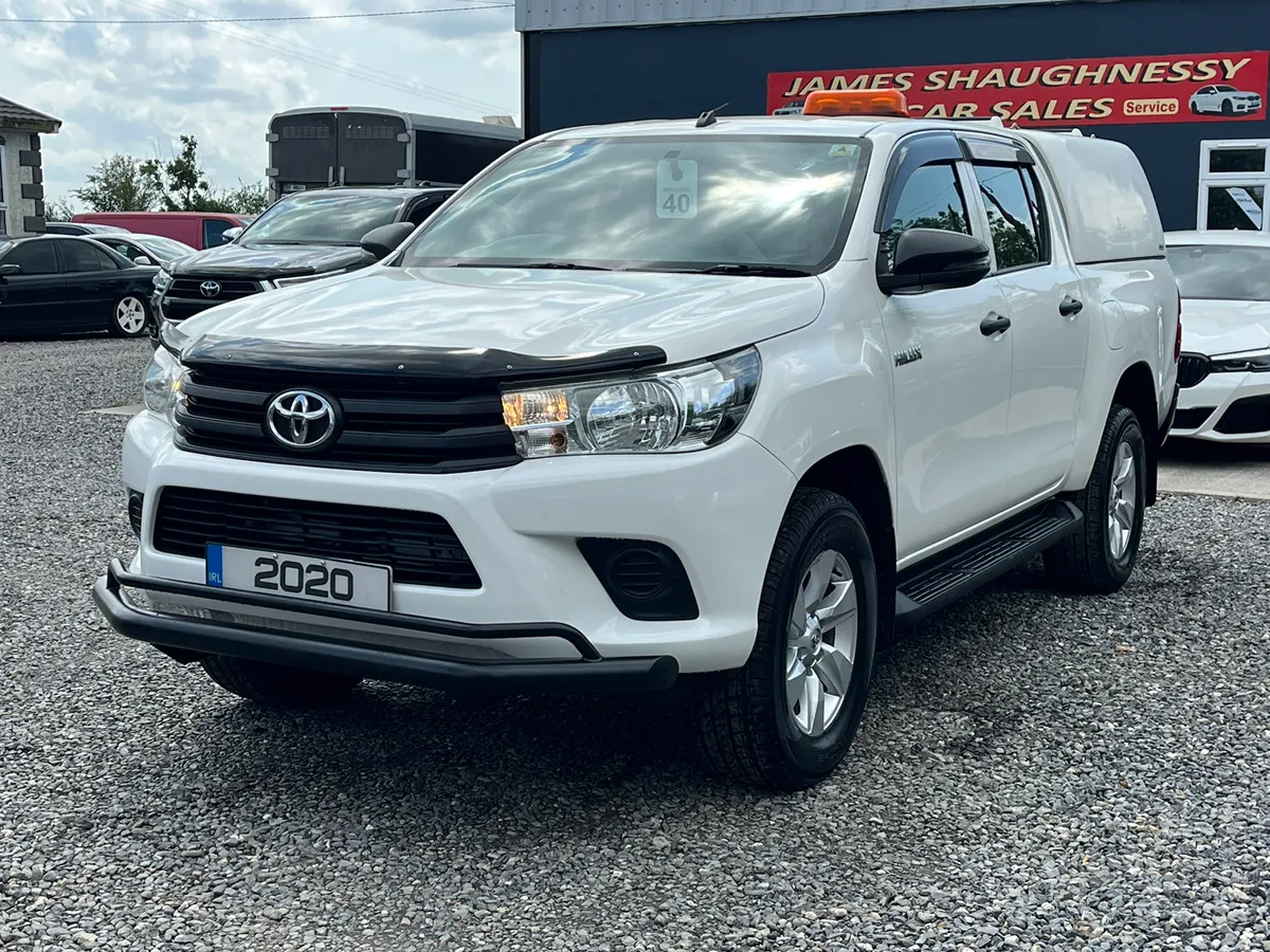 2020 TOYOTA HILUX 2.4 CREWCAB MANUAL - Image 3
