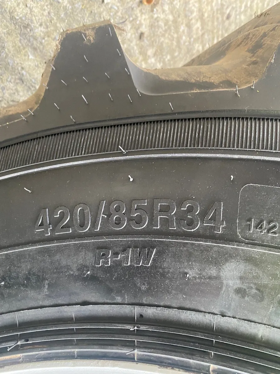 Massey Ferguson 390 Tyre’s - Image 2