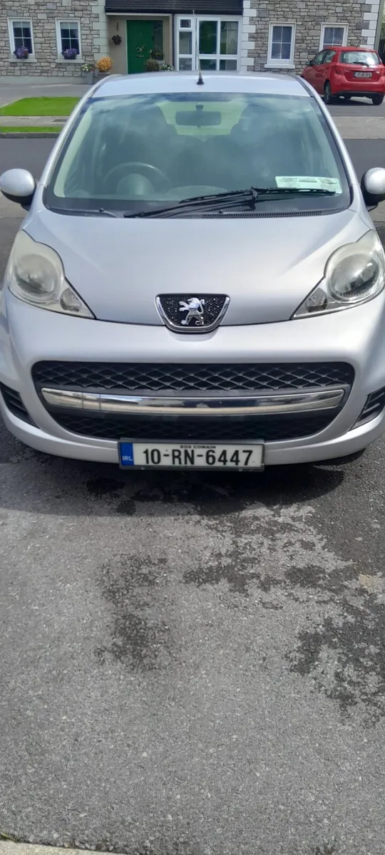 2010 Peugeot 107 1.0 L URBAN  5D - Image 1